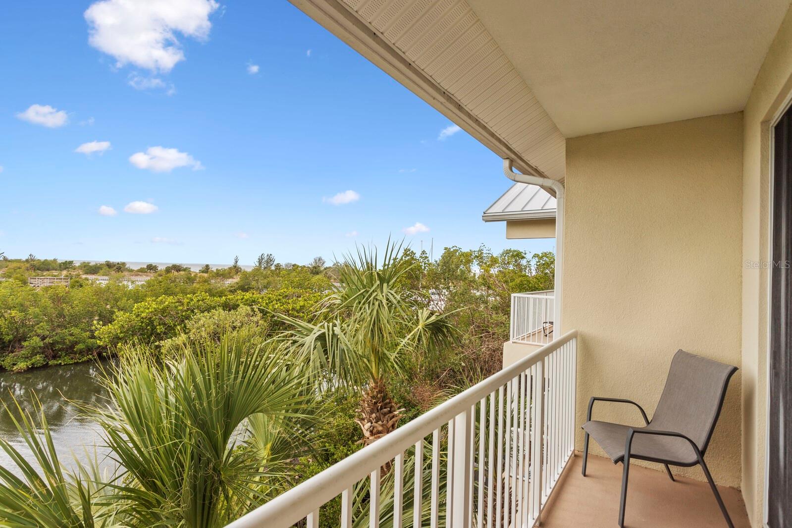 BAHIA BEACH TWNHMS PH 2 - Residential