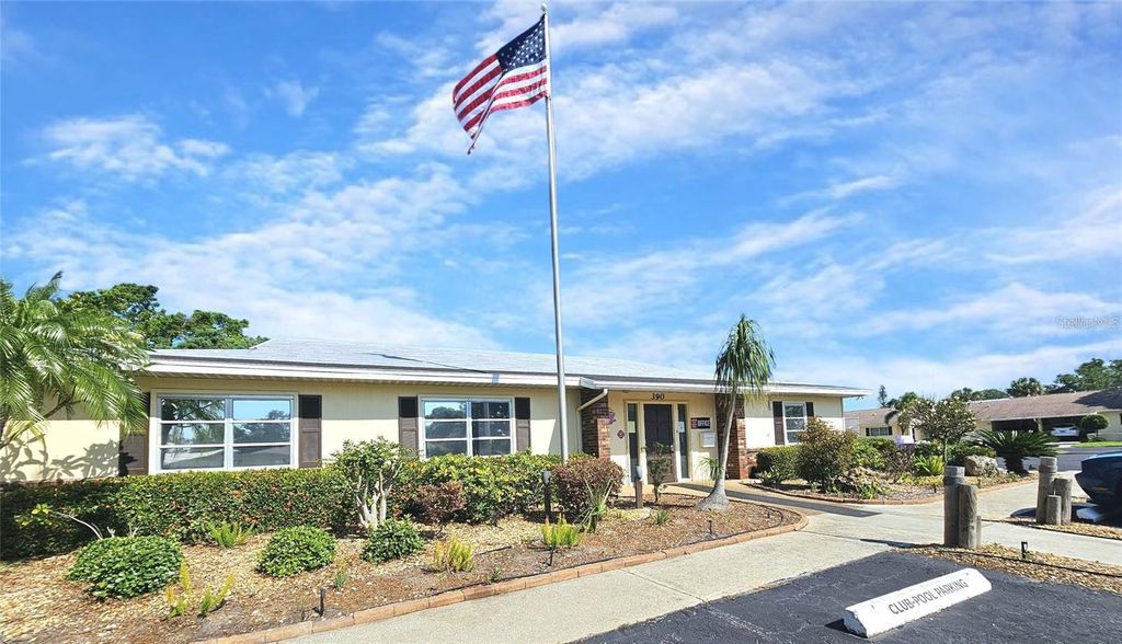 Photo of 390 301 Boulevard W #5B, Bradenton, FL 34205 (MLS # A4665347)