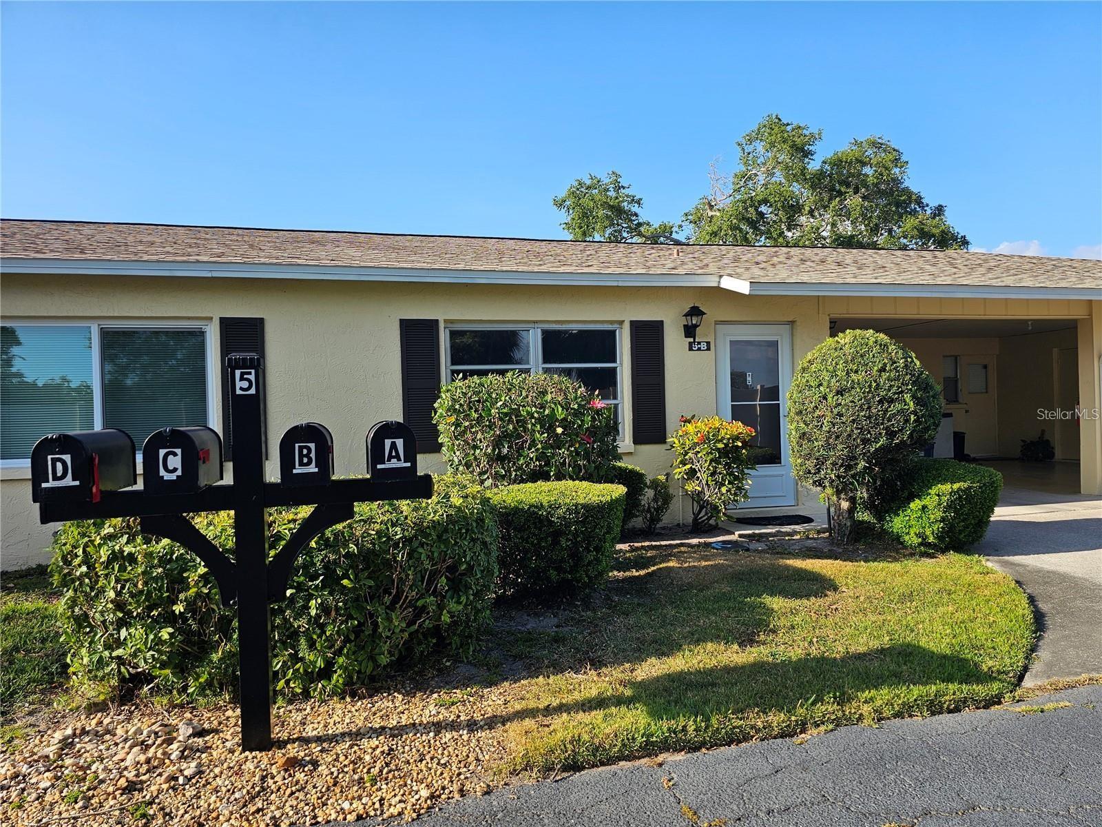 390 301 BOULEVARD W 5B