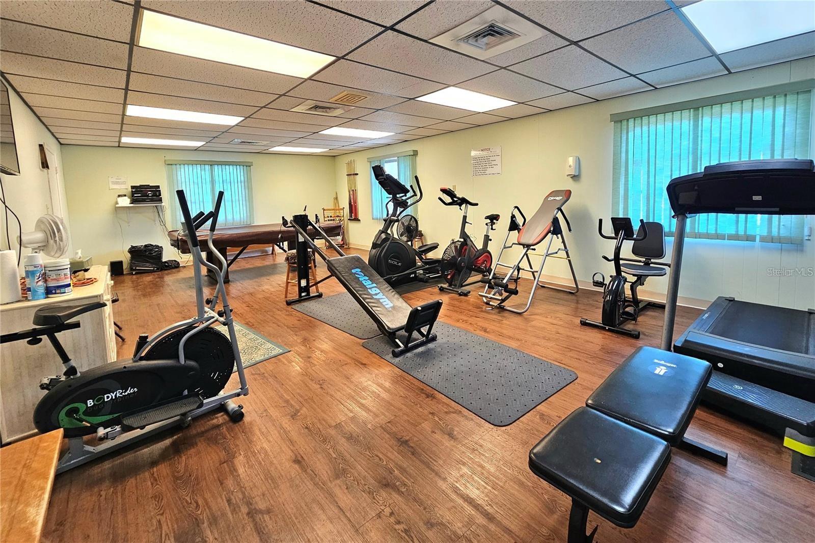 DESOTO SQUARE VILLAS PH I - Residential