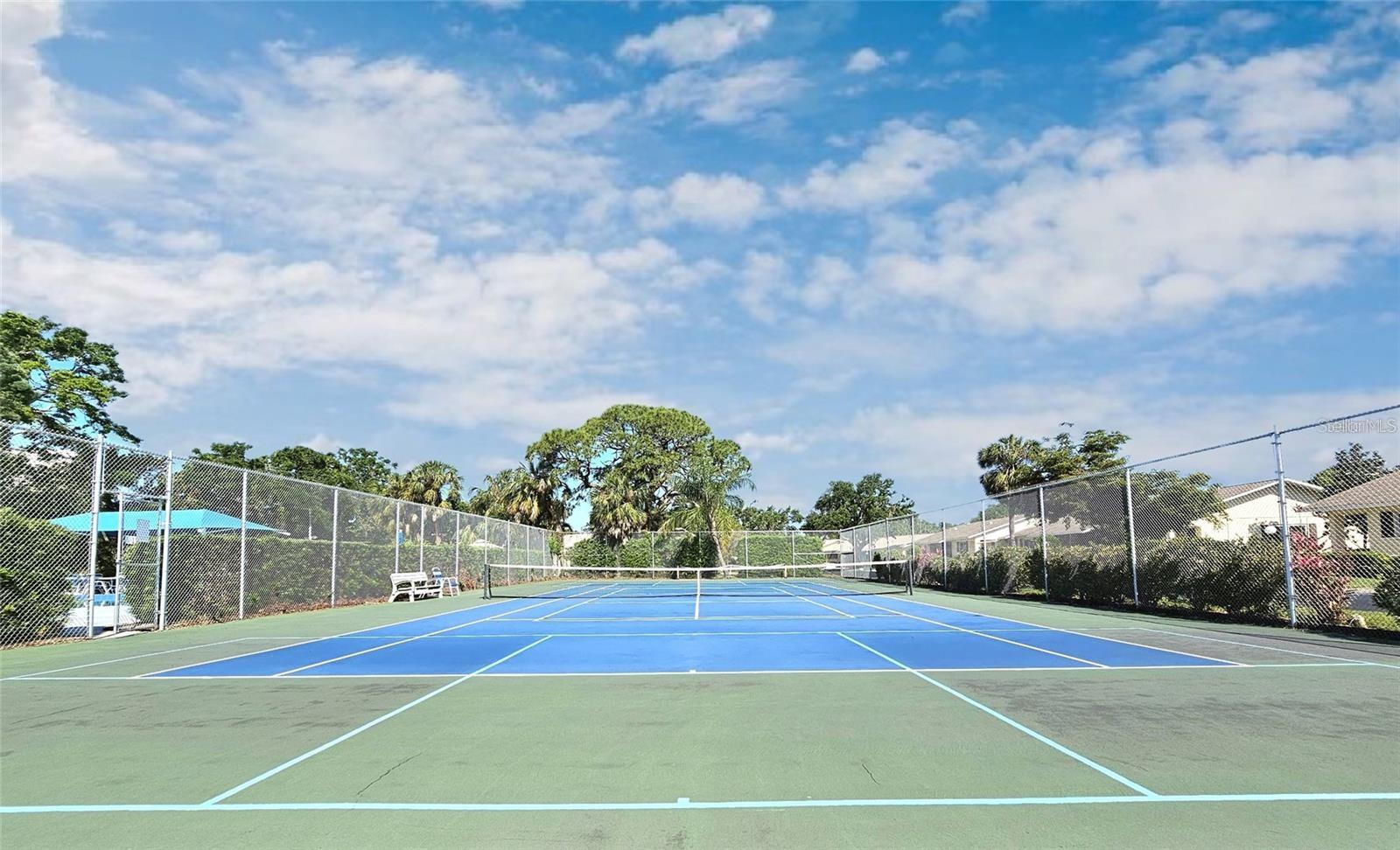 DESOTO SQUARE VILLAS PH I - Residential