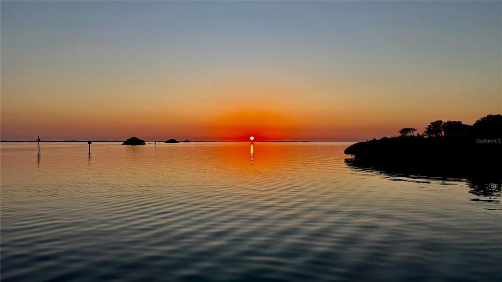 Photo of 1430 Manatee Circle, Tarpon Springs, FL 34689 (MLS # TB8477774)