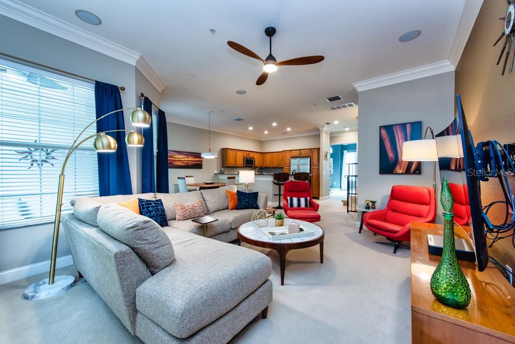 POINTE TARPON TWNHMS - Residential