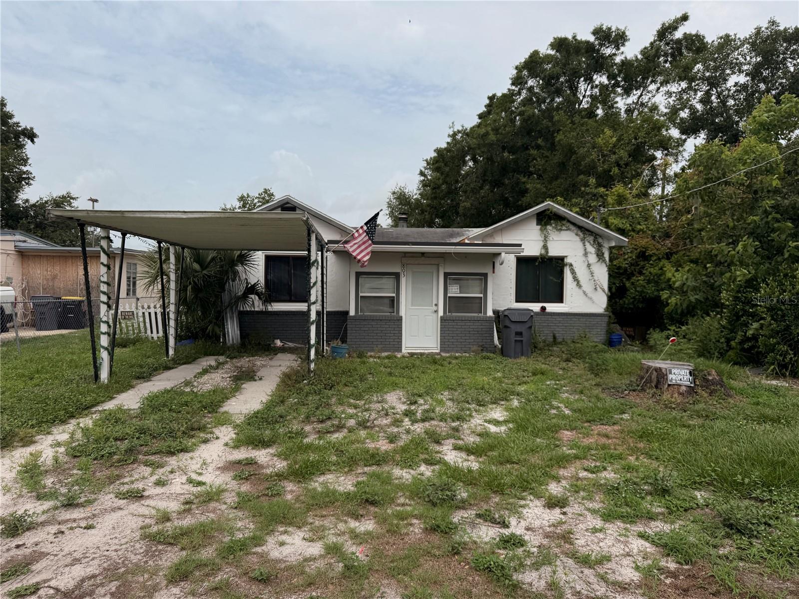 UPDATED PHOTOS. Investor Special. 3/2 located in NW Winter Haven. Home needs some work but can be a great fix and flip or rental property.