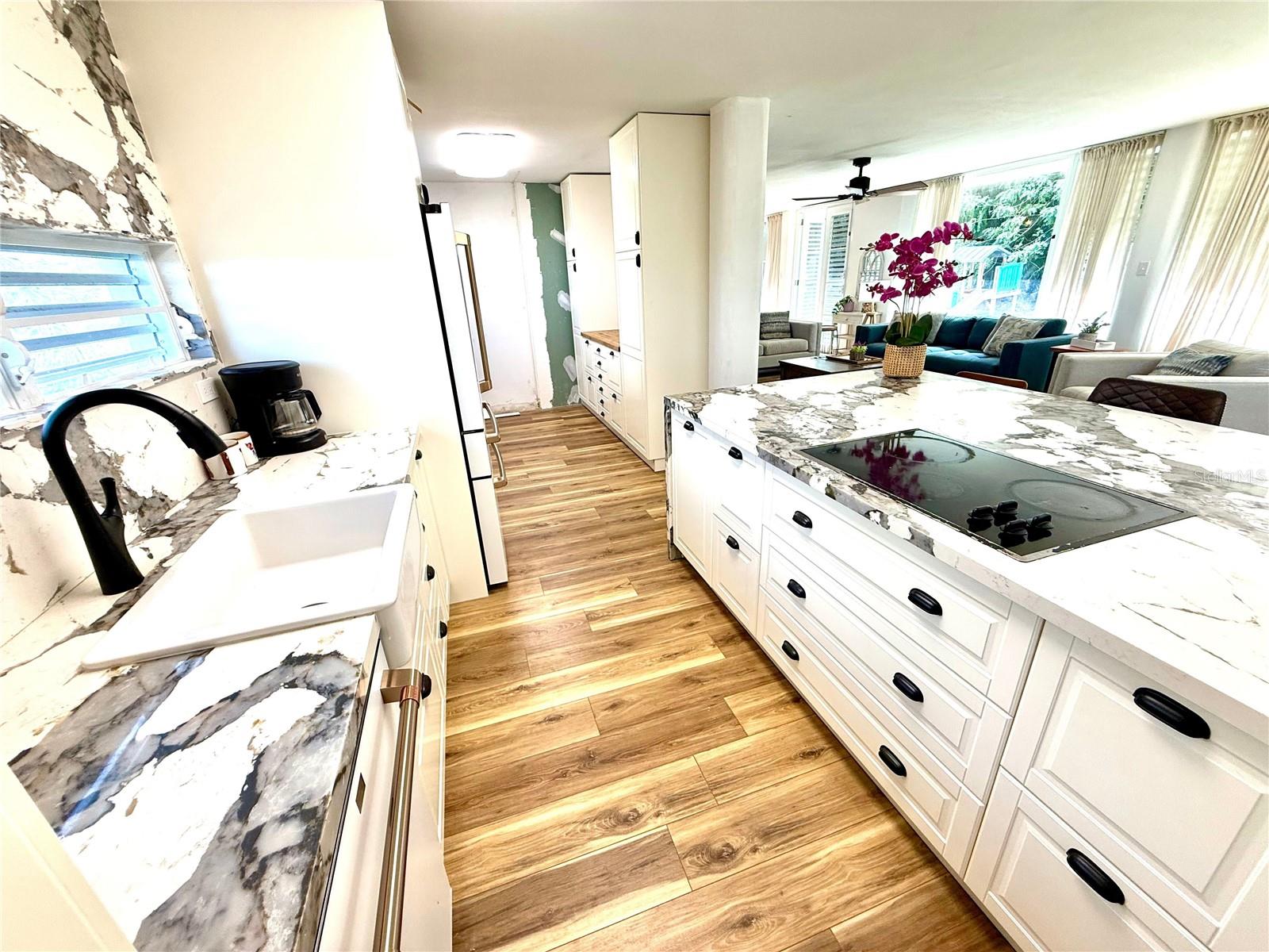 HACIENDA MARGARITA - Residential