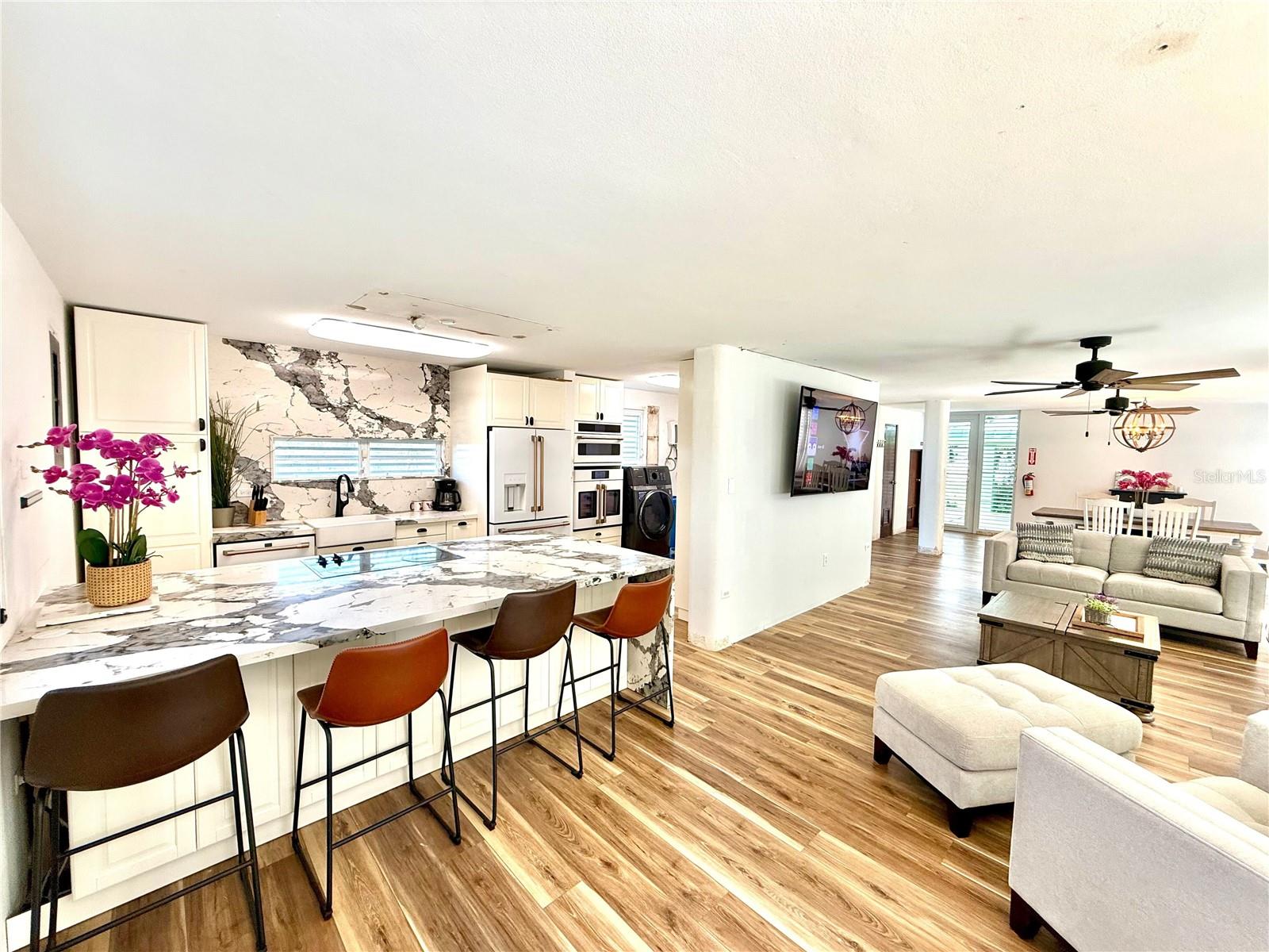 HACIENDA MARGARITA - Residential