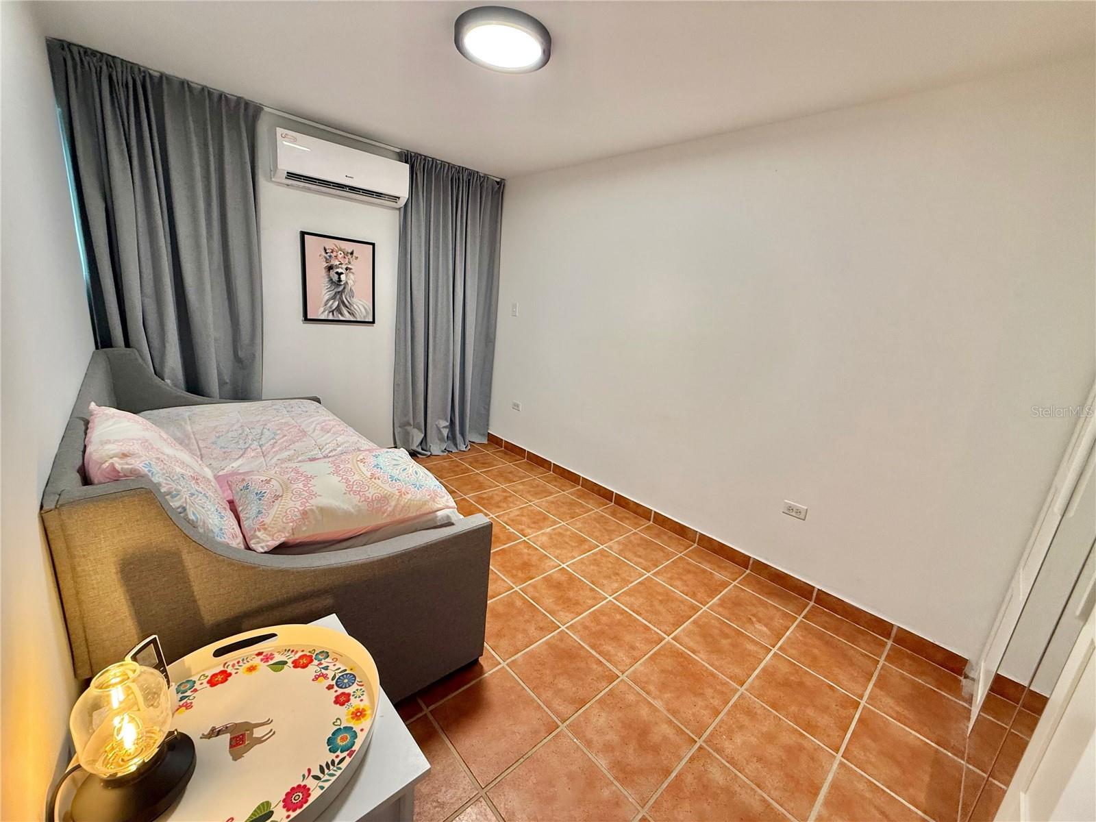 HACIENDA MARGARITA - Residential