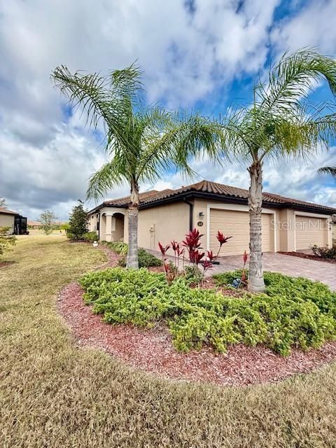 12180 AMICA LOOP VENICE FL 34293