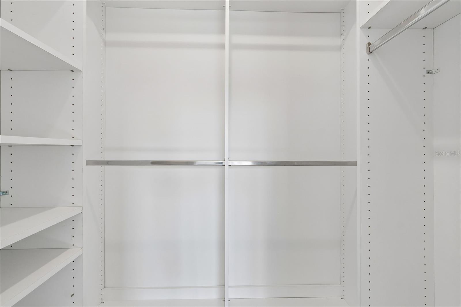 THE GRAND AT OLDE CARROLLWOOD - Residential