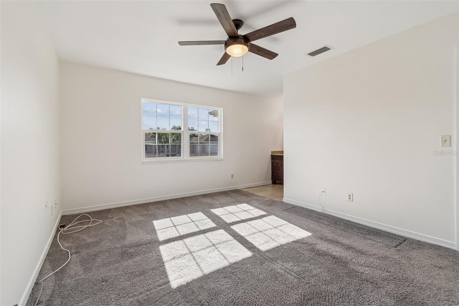 THE GRAND AT OLDE CARROLLWOOD - Residential