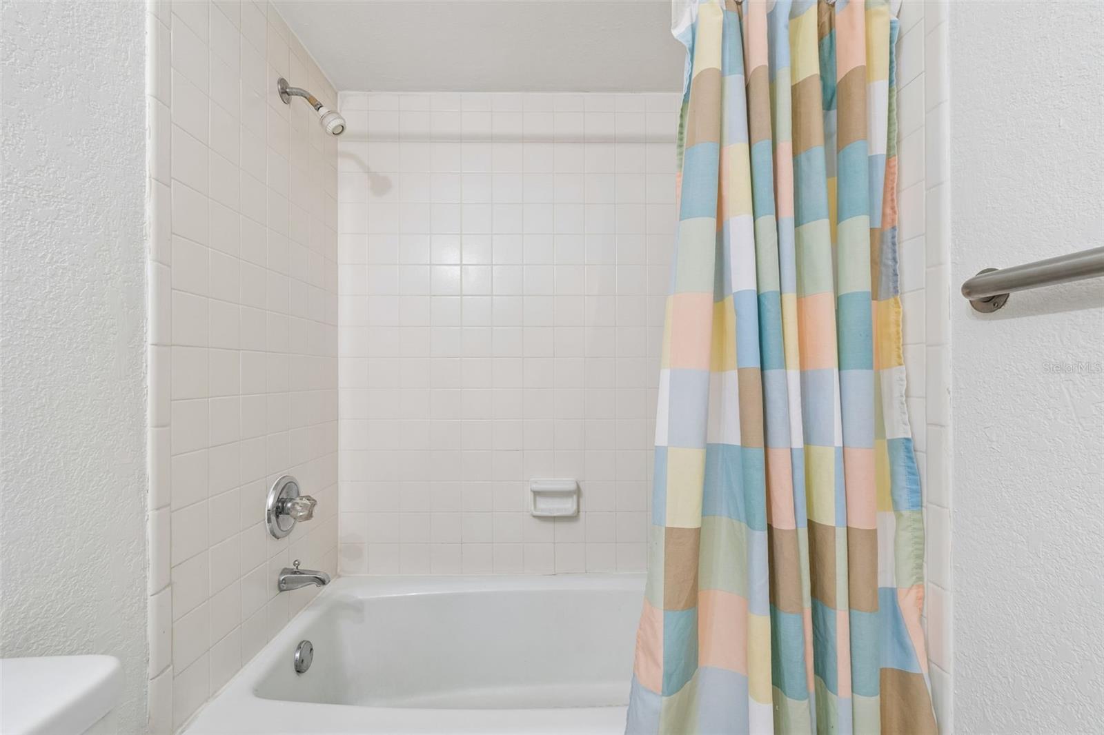 THE GRAND AT OLDE CARROLLWOOD - Residential