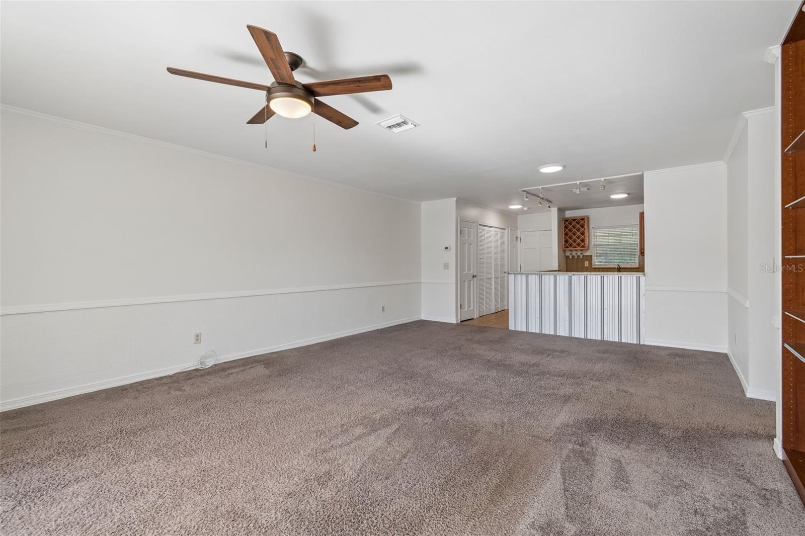 THE GRAND AT OLDE CARROLLWOOD - Residential