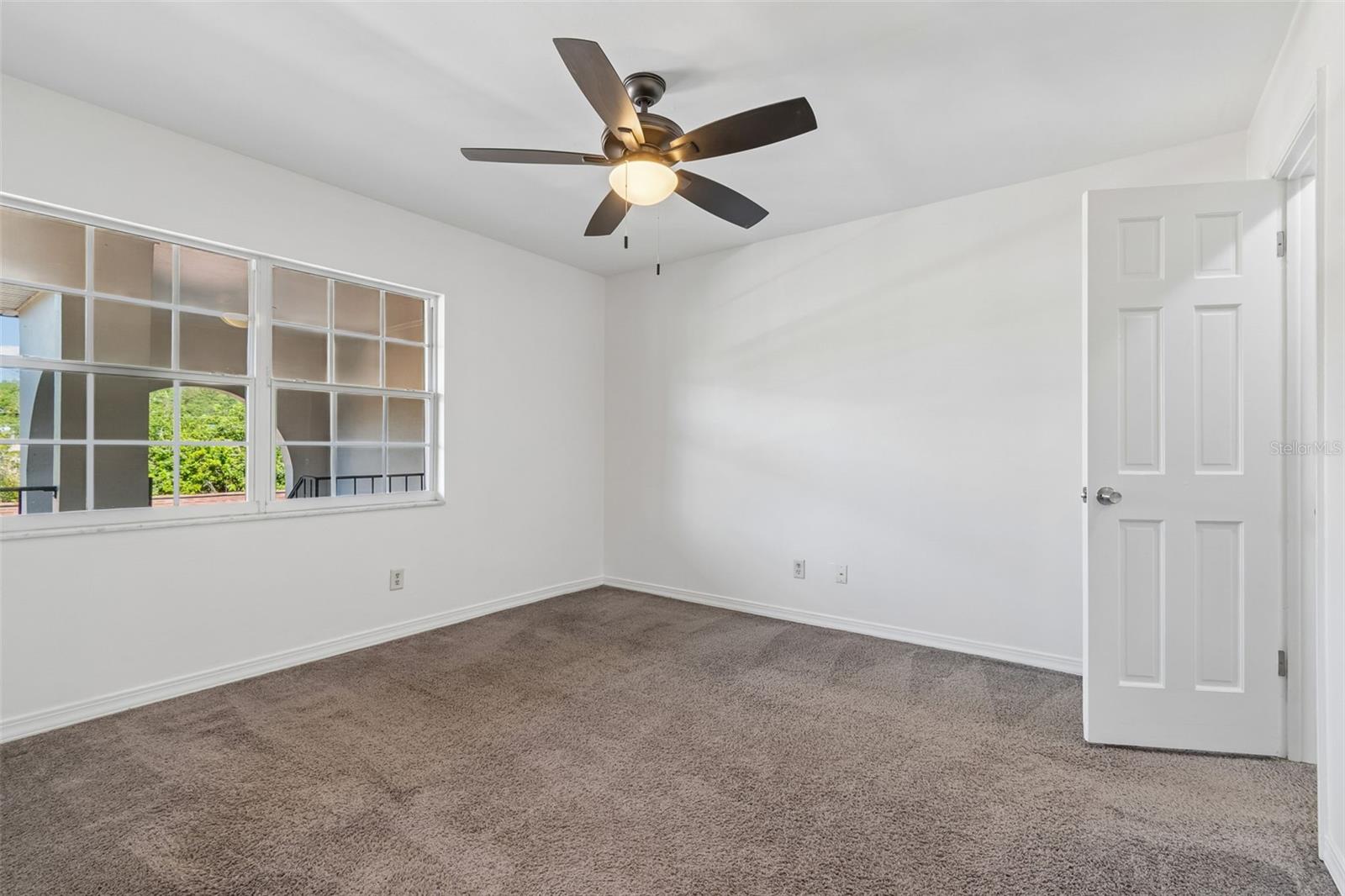 THE GRAND AT OLDE CARROLLWOOD - Residential