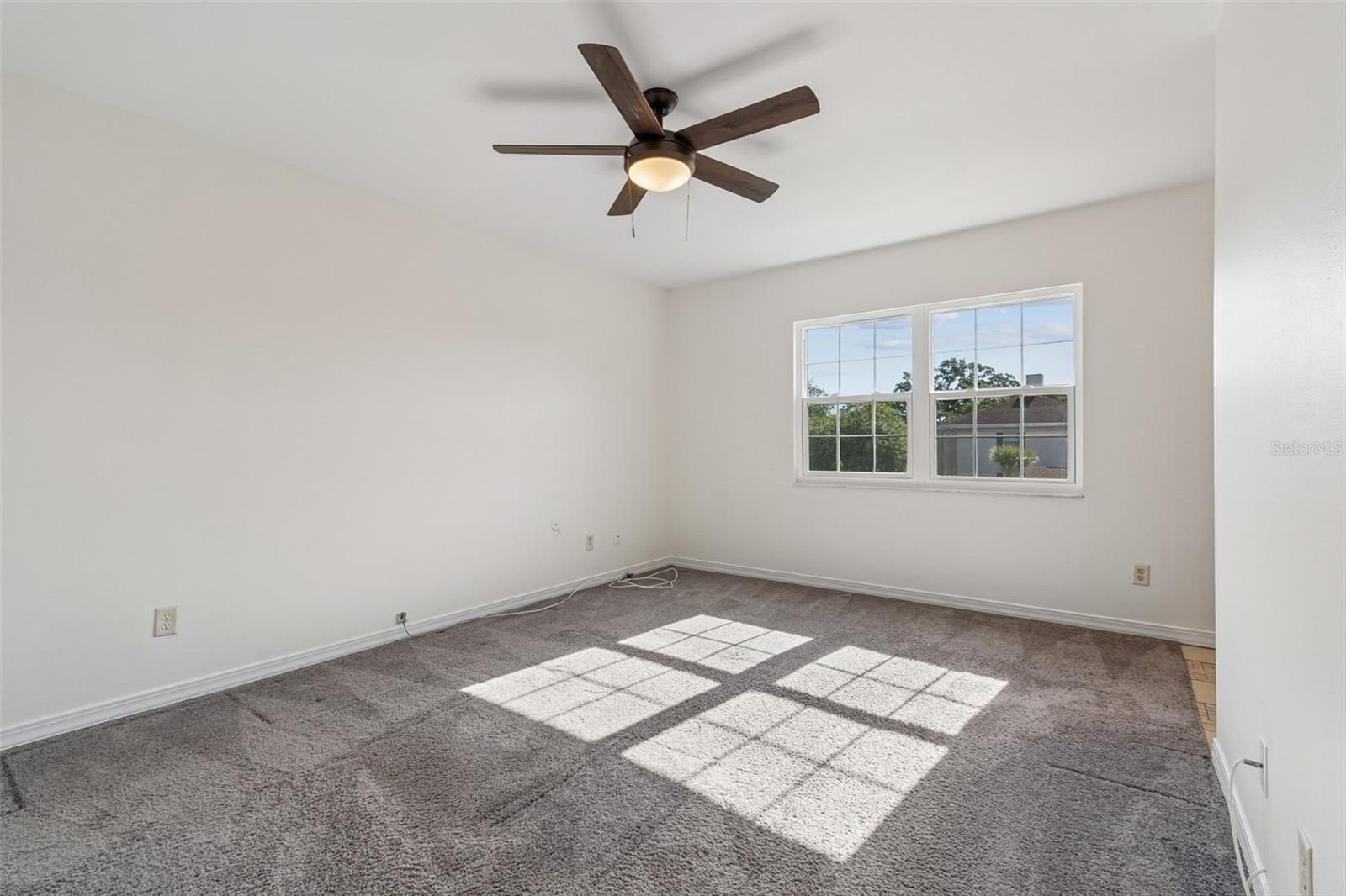 THE GRAND AT OLDE CARROLLWOOD - Residential