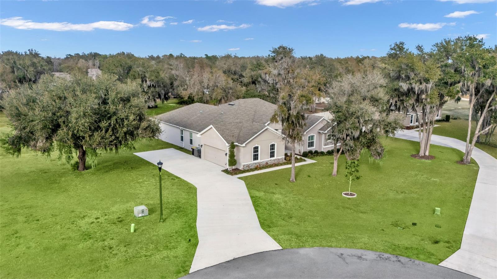 ESTATES/ENGLISH CRK - Residential