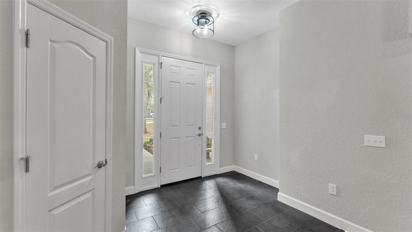 ESTATES/ENGLISH CRK - Residential