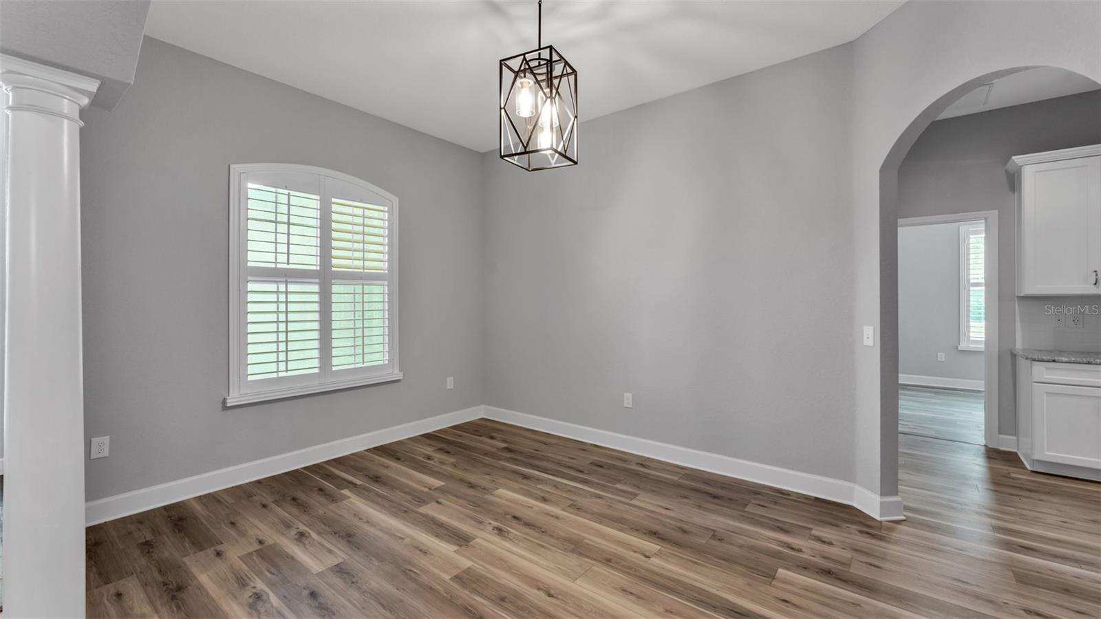 ESTATES/ENGLISH CRK - Residential