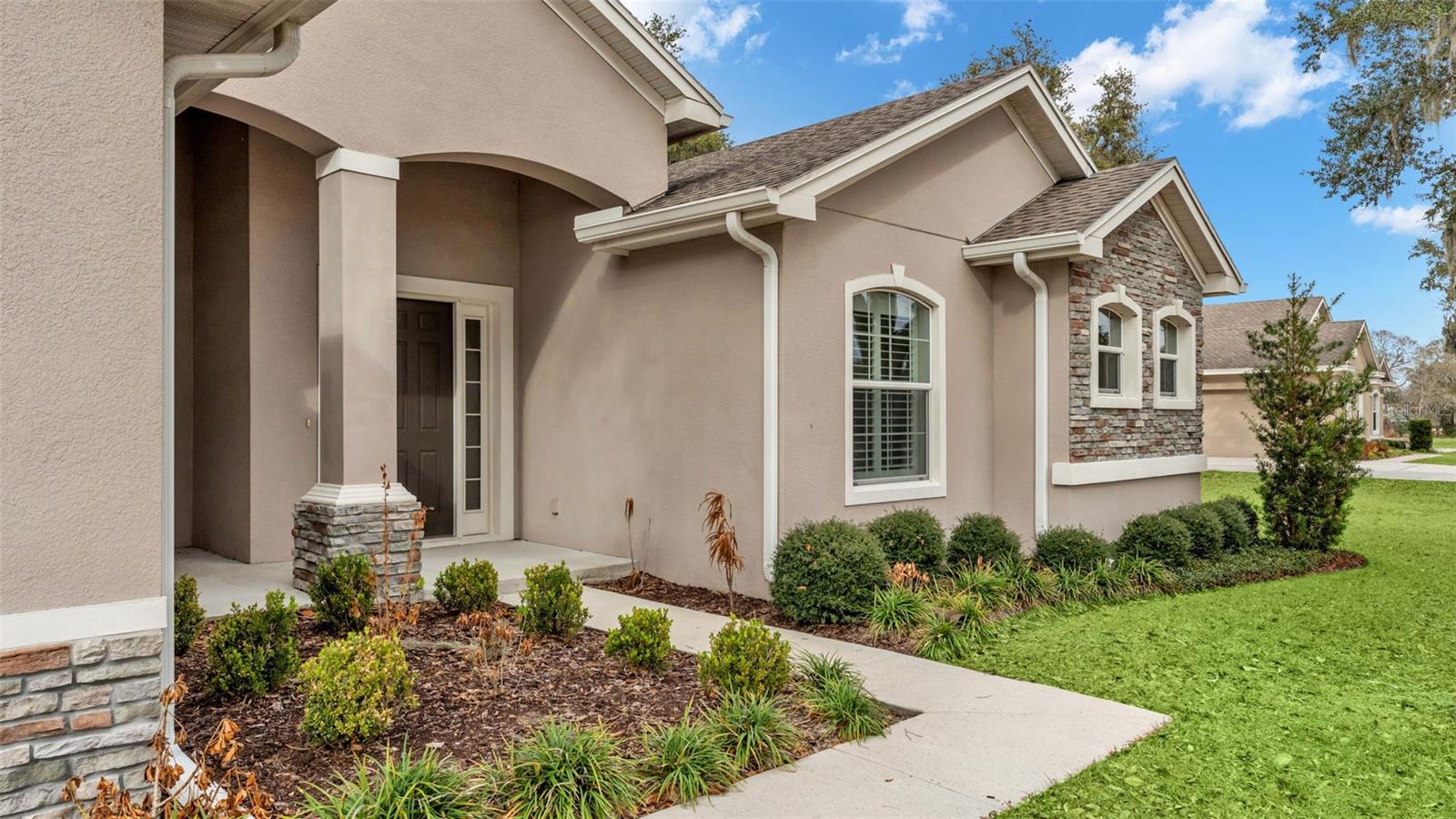 ESTATES/ENGLISH CRK - Residential