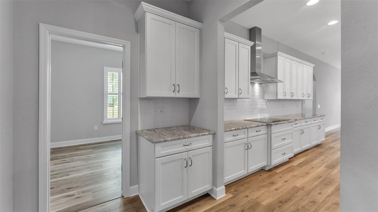 ESTATES/ENGLISH CRK - Residential