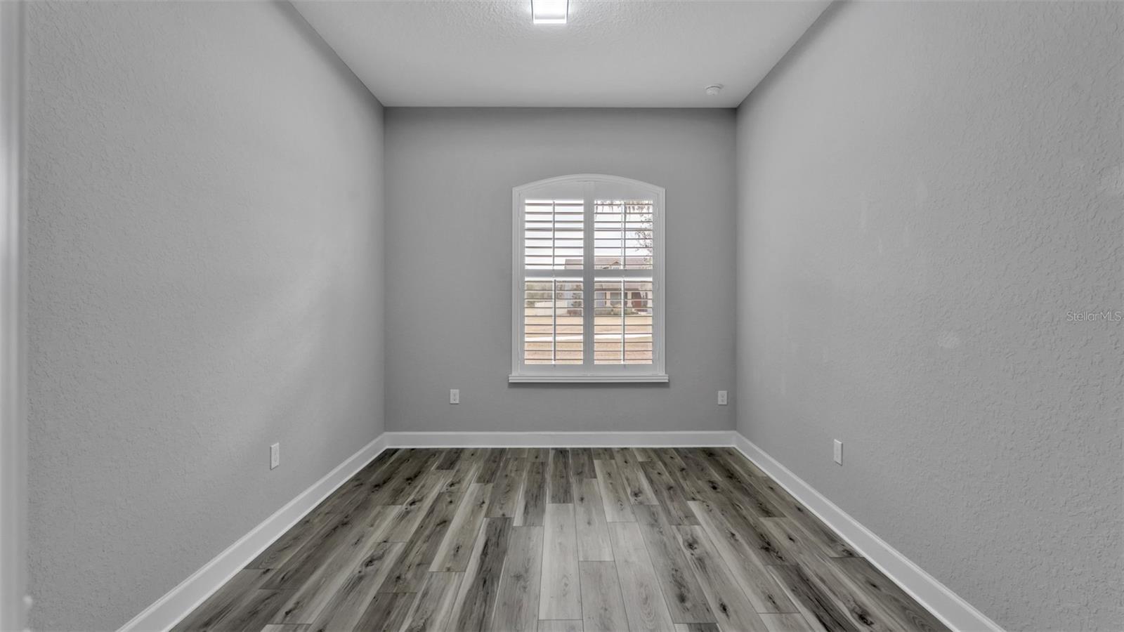 ESTATES/ENGLISH CRK - Residential