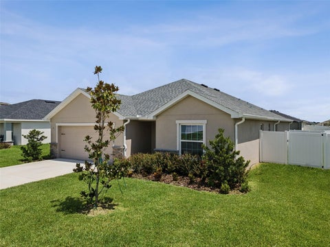 2037 Summerlake Drive, Auburndale, FL 33823