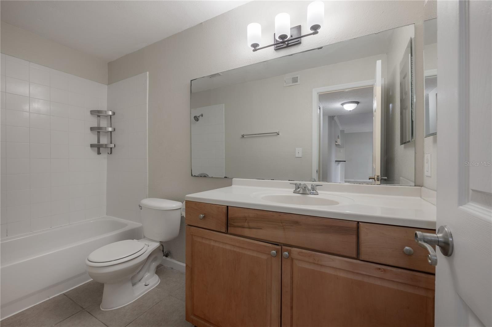 BELLA VISTA ON LAKE - Residential Lease