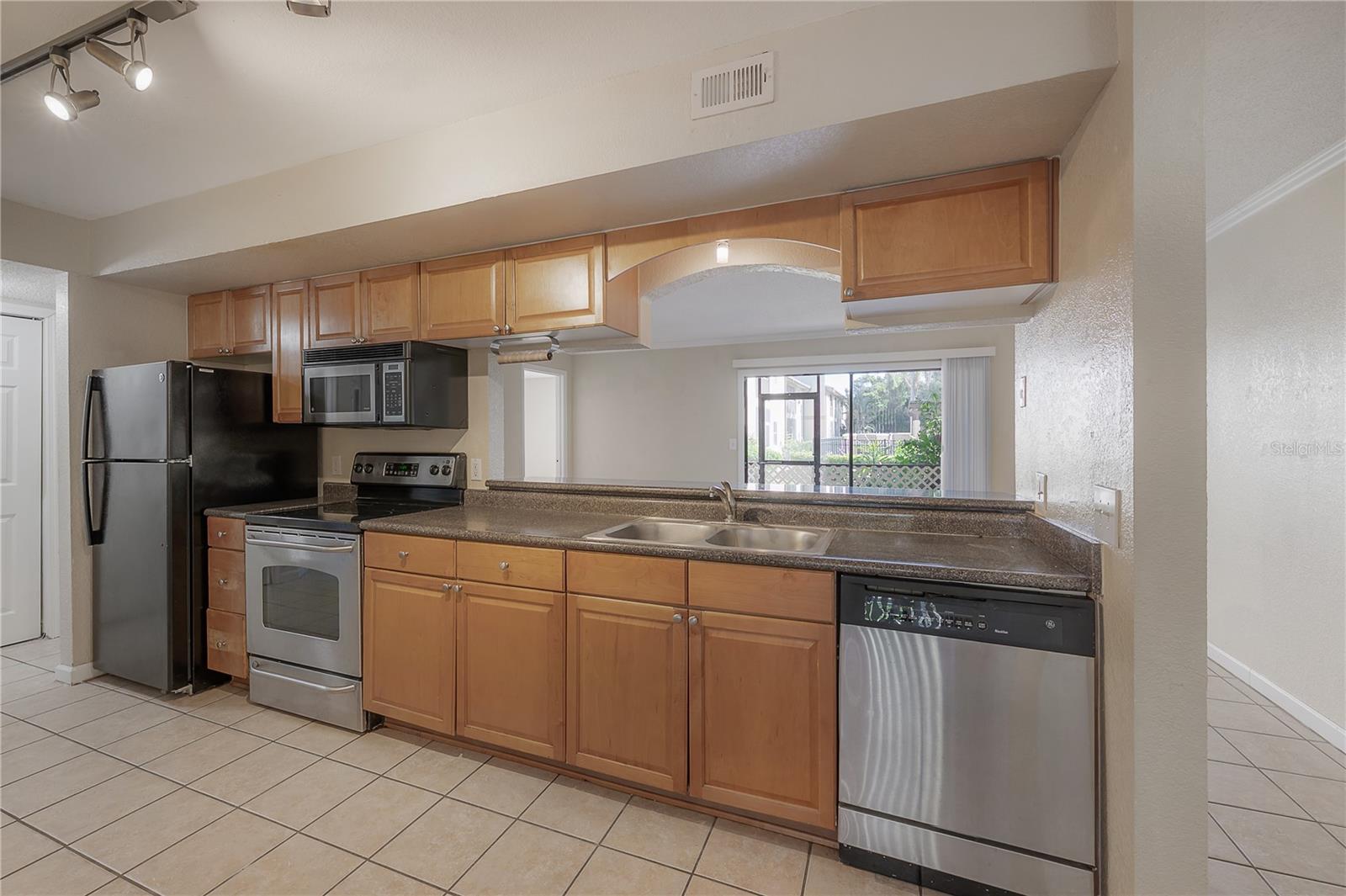 BELLA VISTA ON LAKE - Residential Lease