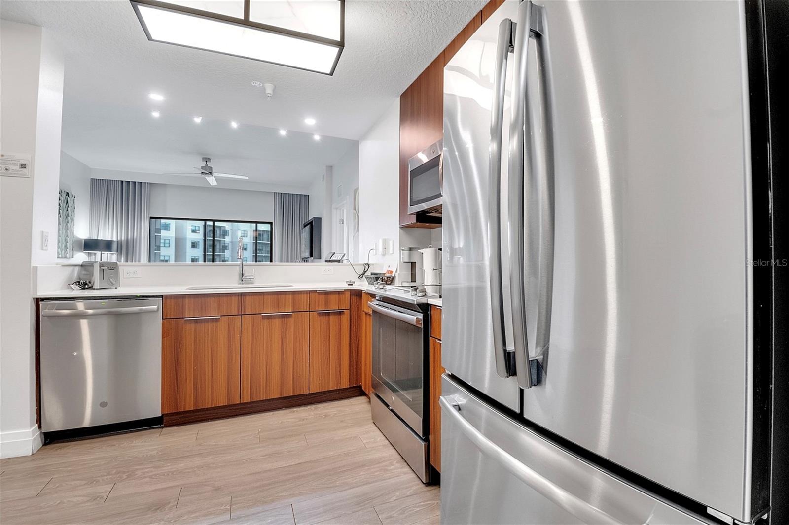 GROVE RESIDENCE & SPA HOTEL CONDO II - Residential