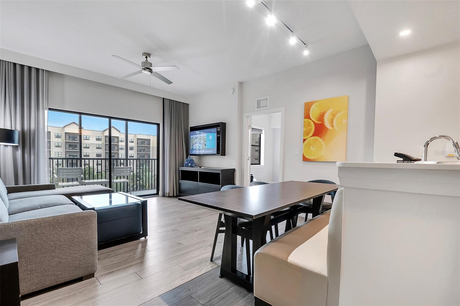 GROVE RESIDENCE & SPA HOTEL CONDO II - Residential