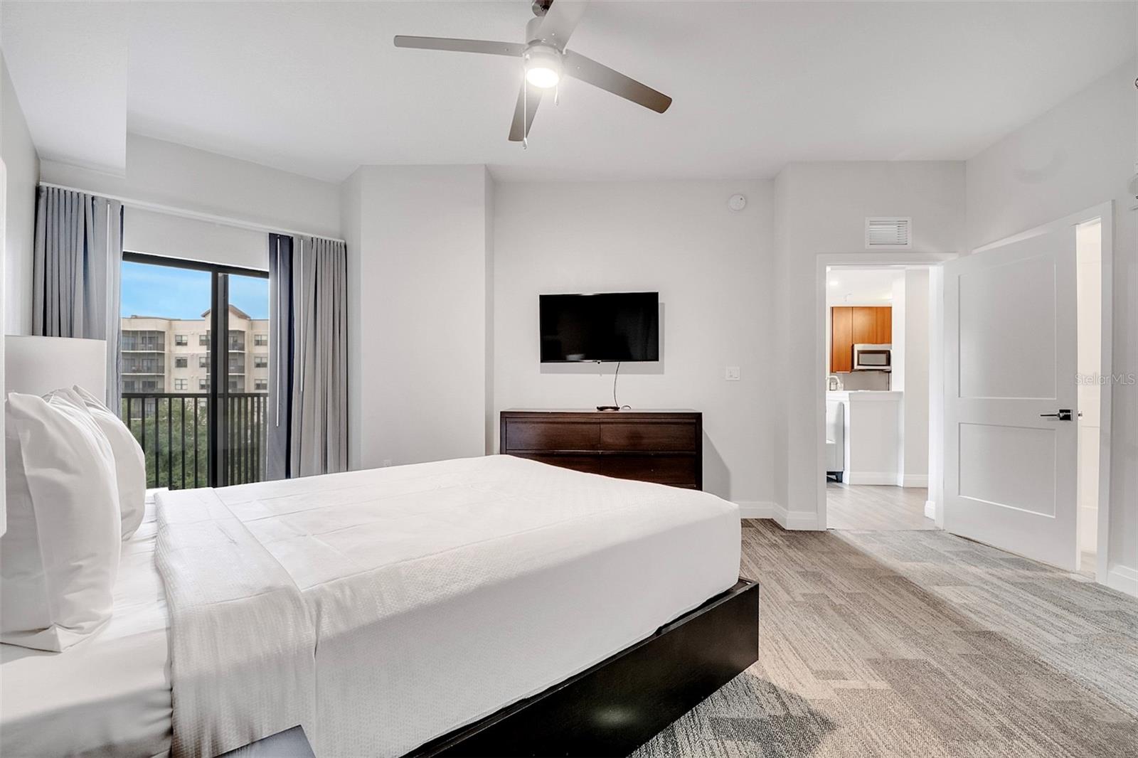 GROVE RESIDENCE & SPA HOTEL CONDO II - Residential