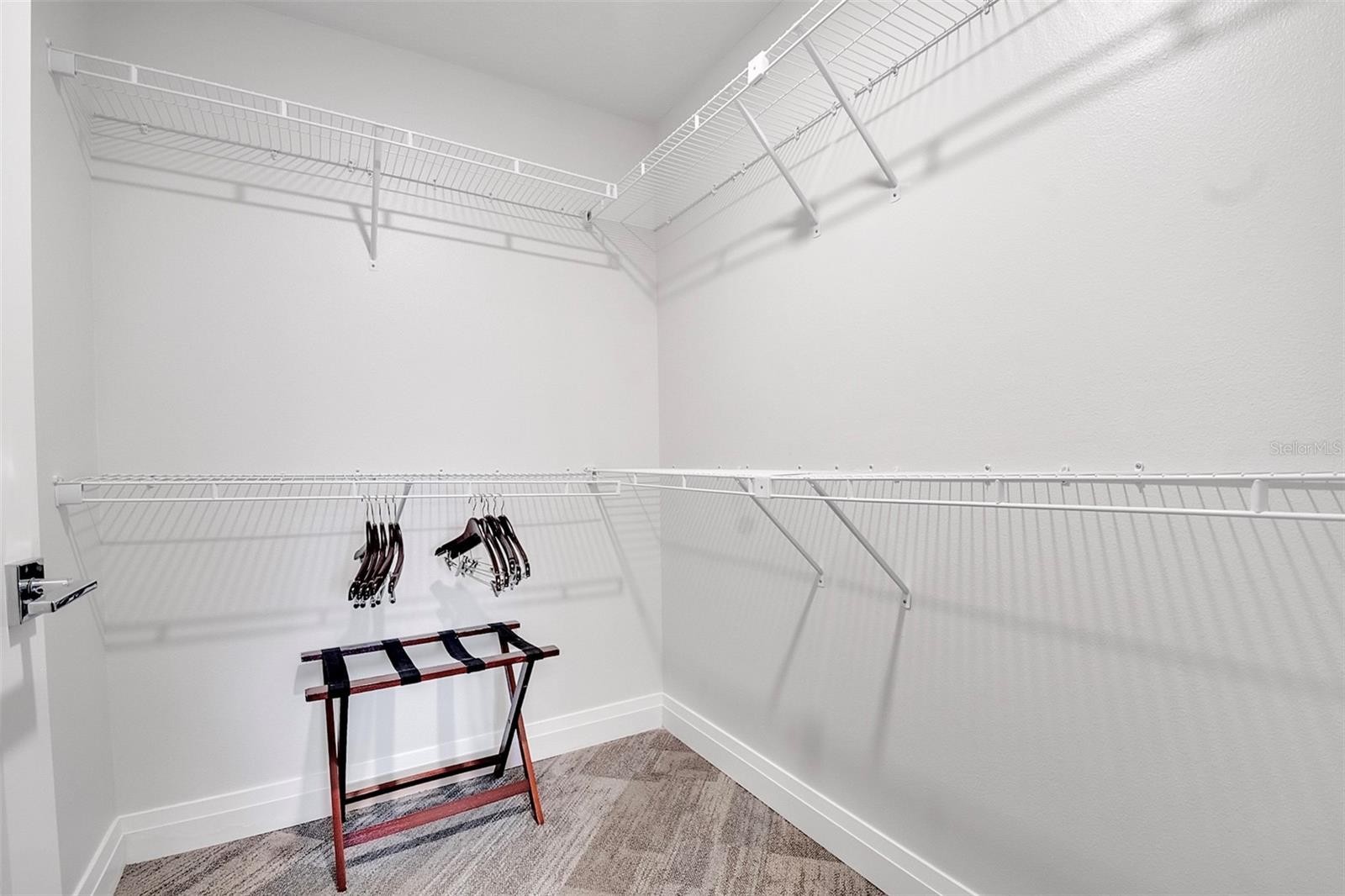 GROVE RESIDENCE & SPA HOTEL CONDO II - Residential