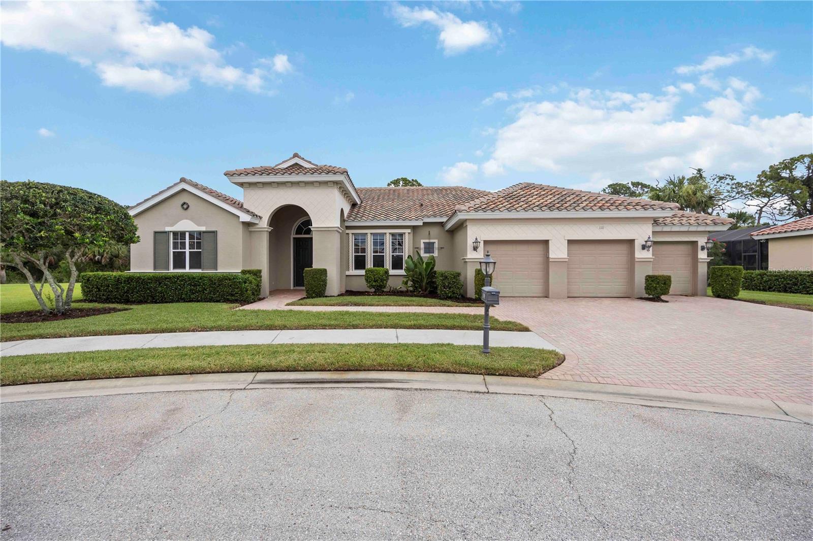 110 VICENZA WAY