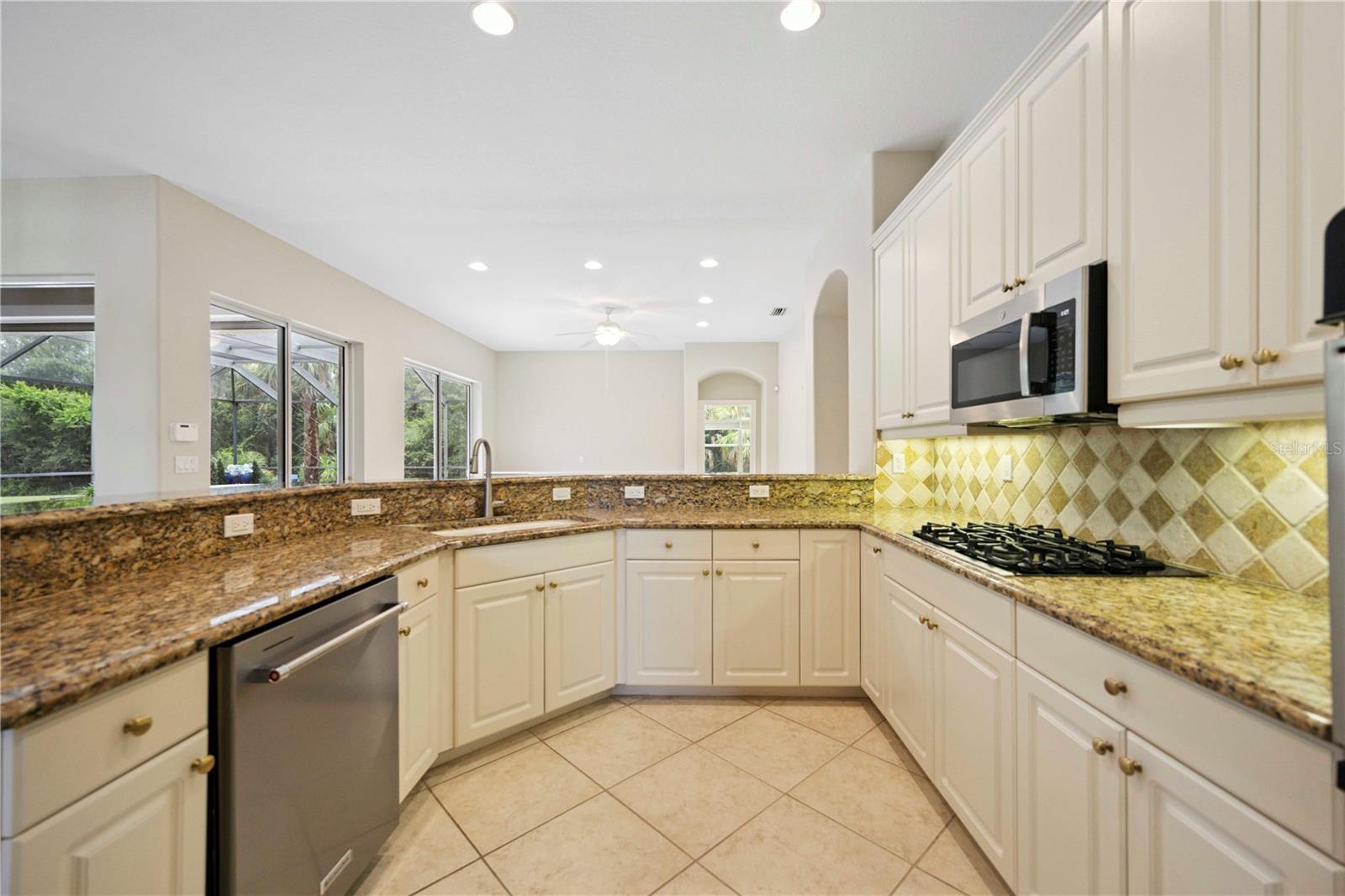 VENETIAN GOLF & RIVER CLUB - Residential