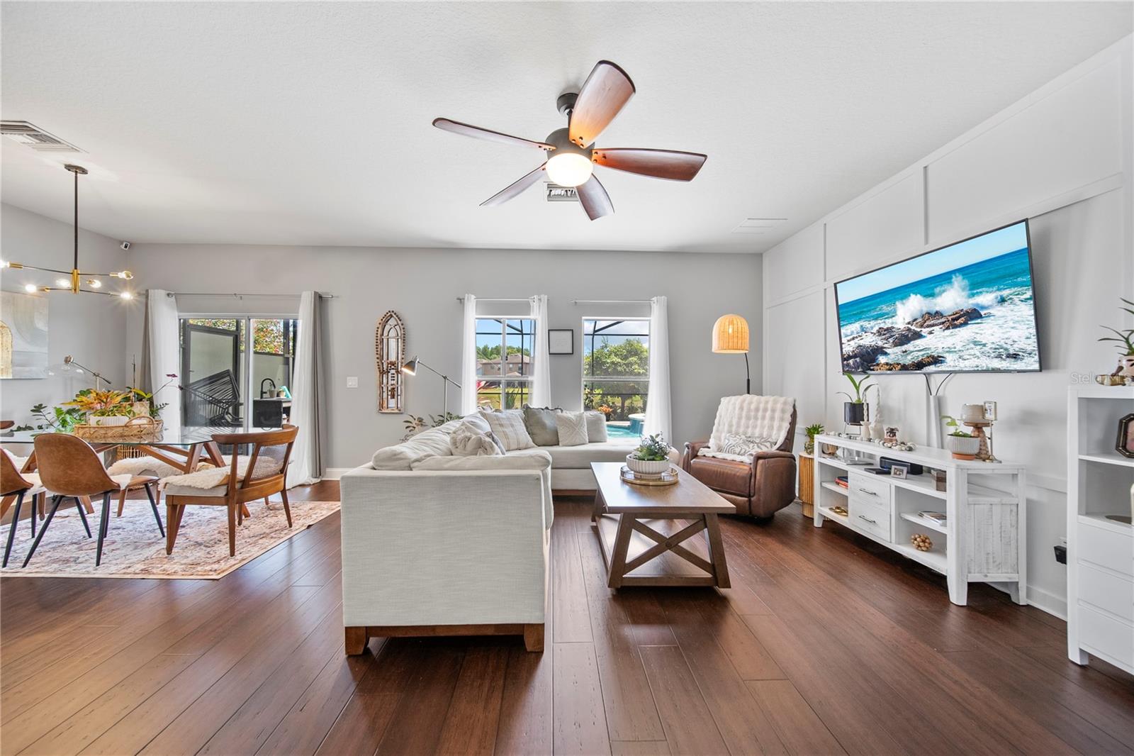 2829 MAPLE BROOK LOOP