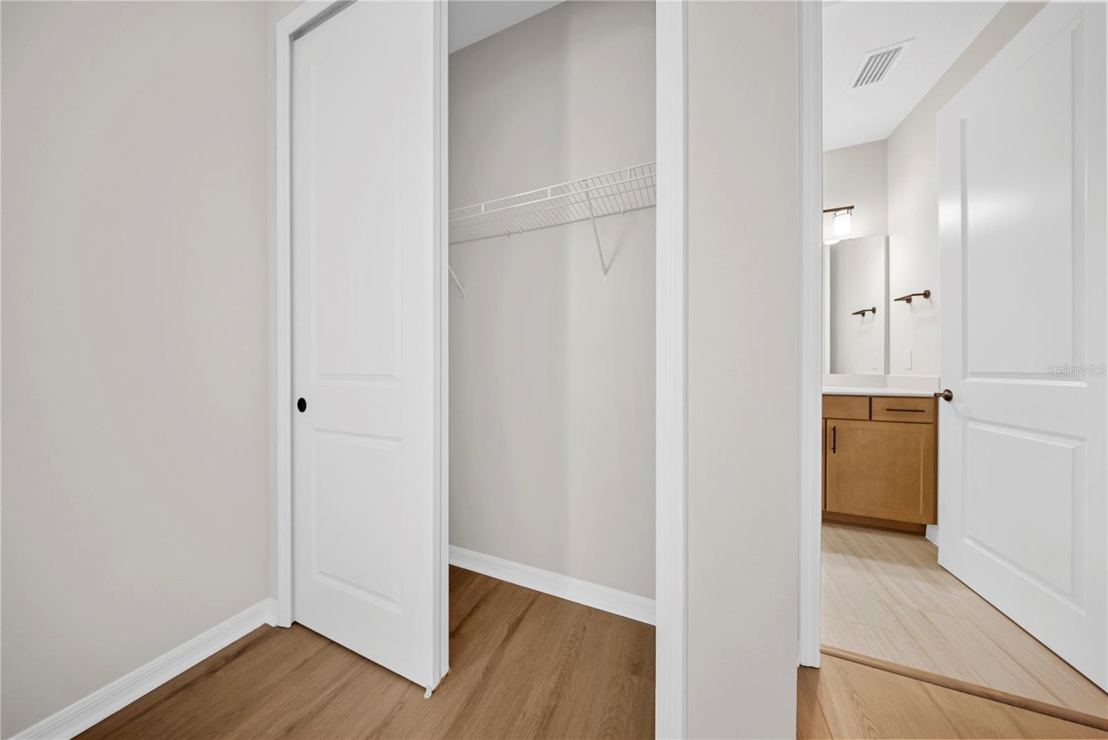 PARKVIEW RESERVE - Residential Lease