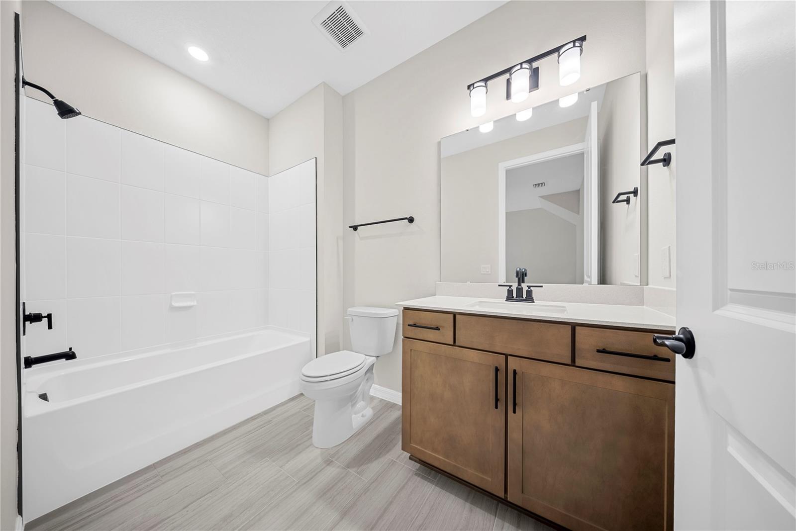 PARKVIEW RESERVE - Residential Lease