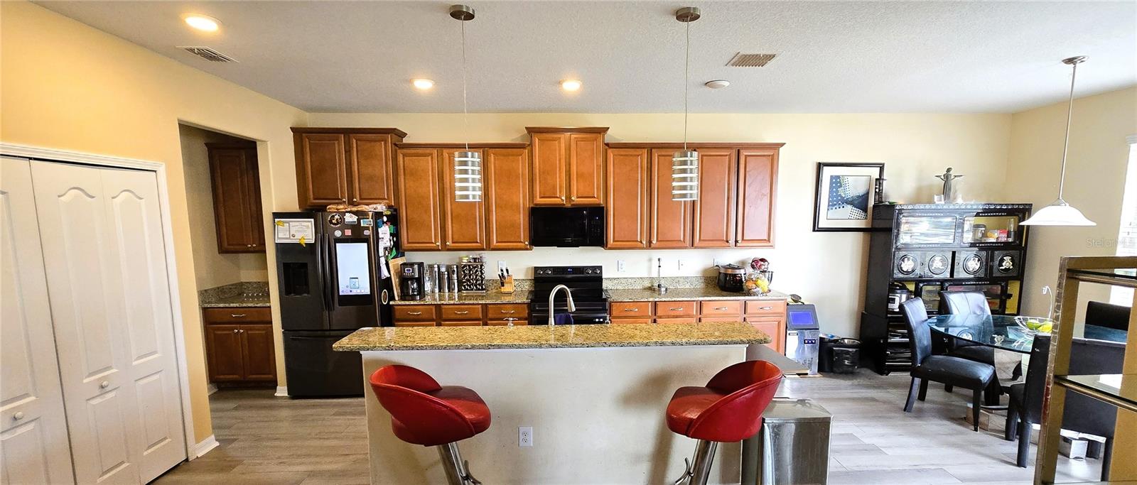 SPYGLASS AT RIVER BEND - Residential