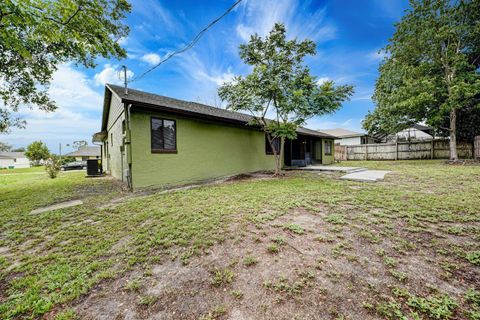 A home in DELTONA