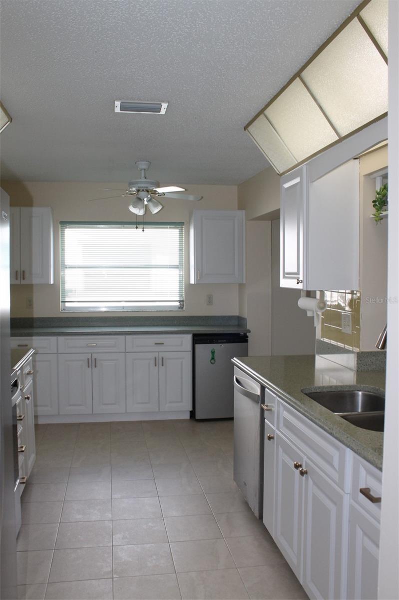 MAINLANDS OF TAMARAC BY THE GULF UNIT 4 CONDO - Residential