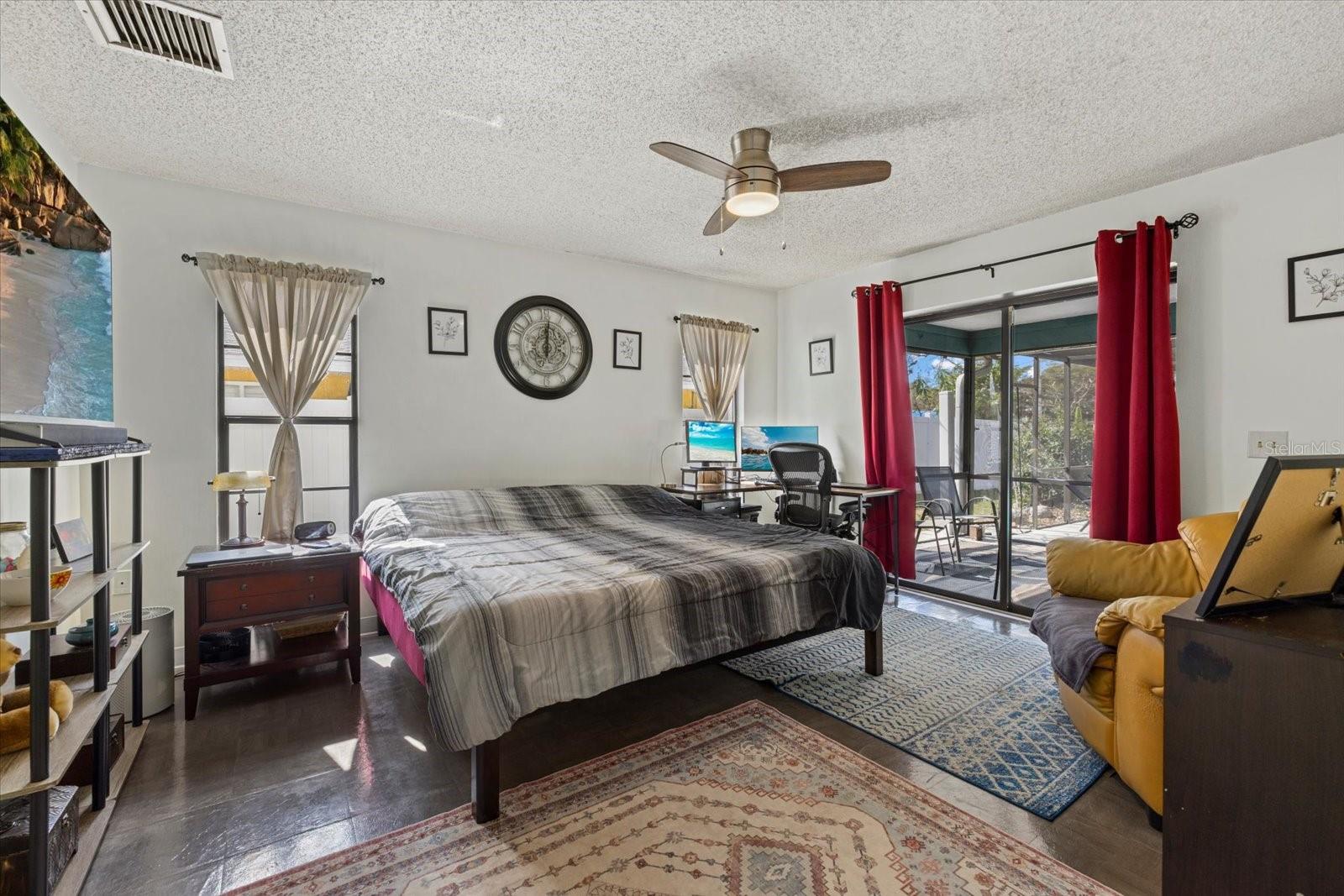 MANATEE OAKS - Residential