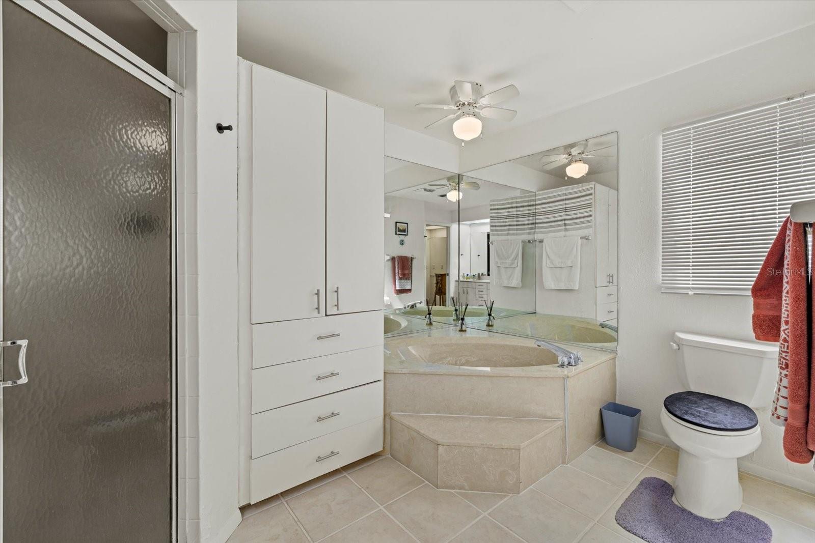 MANATEE OAKS - Residential