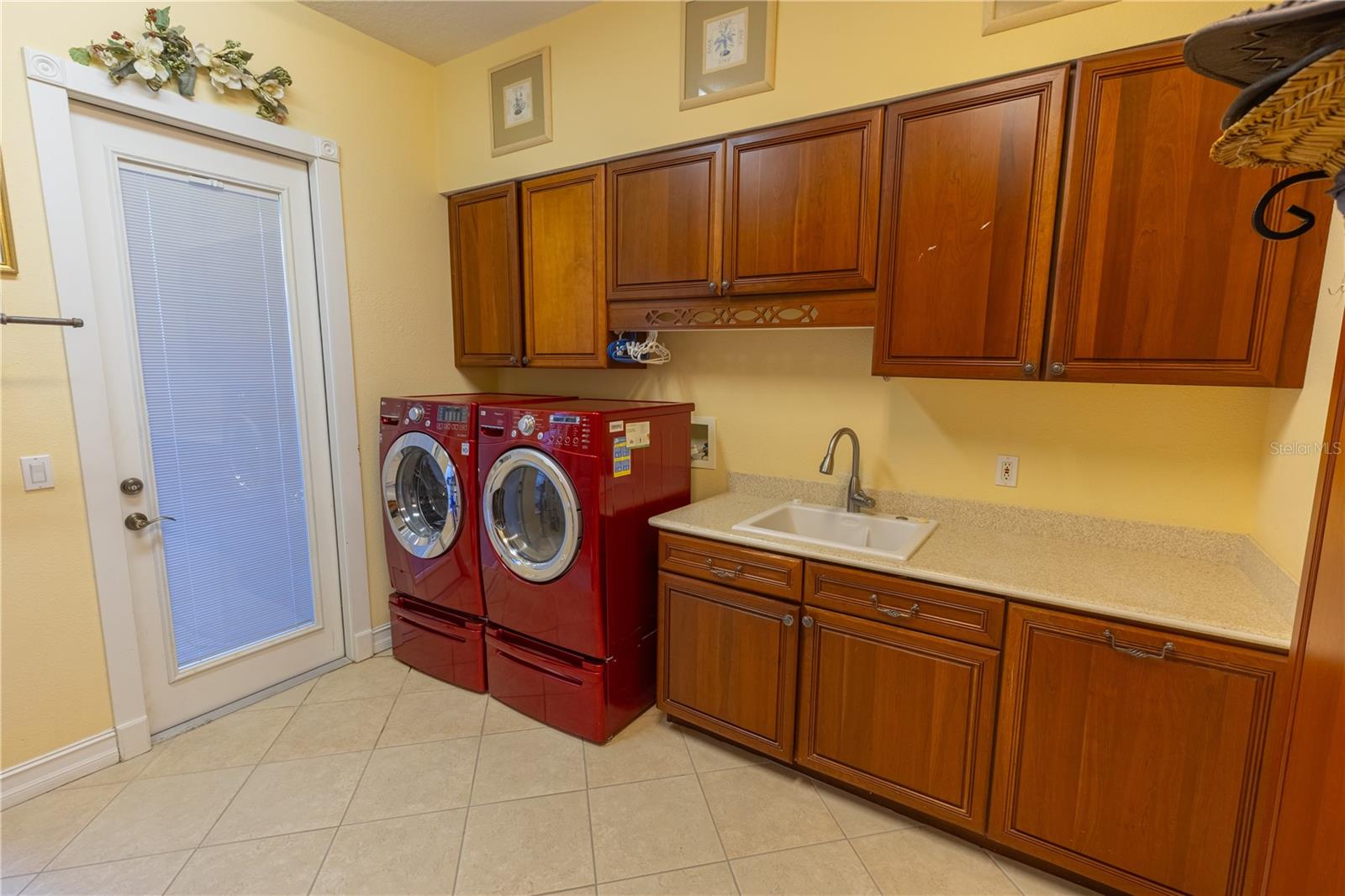 CANTERFIELD FARMS - Residential