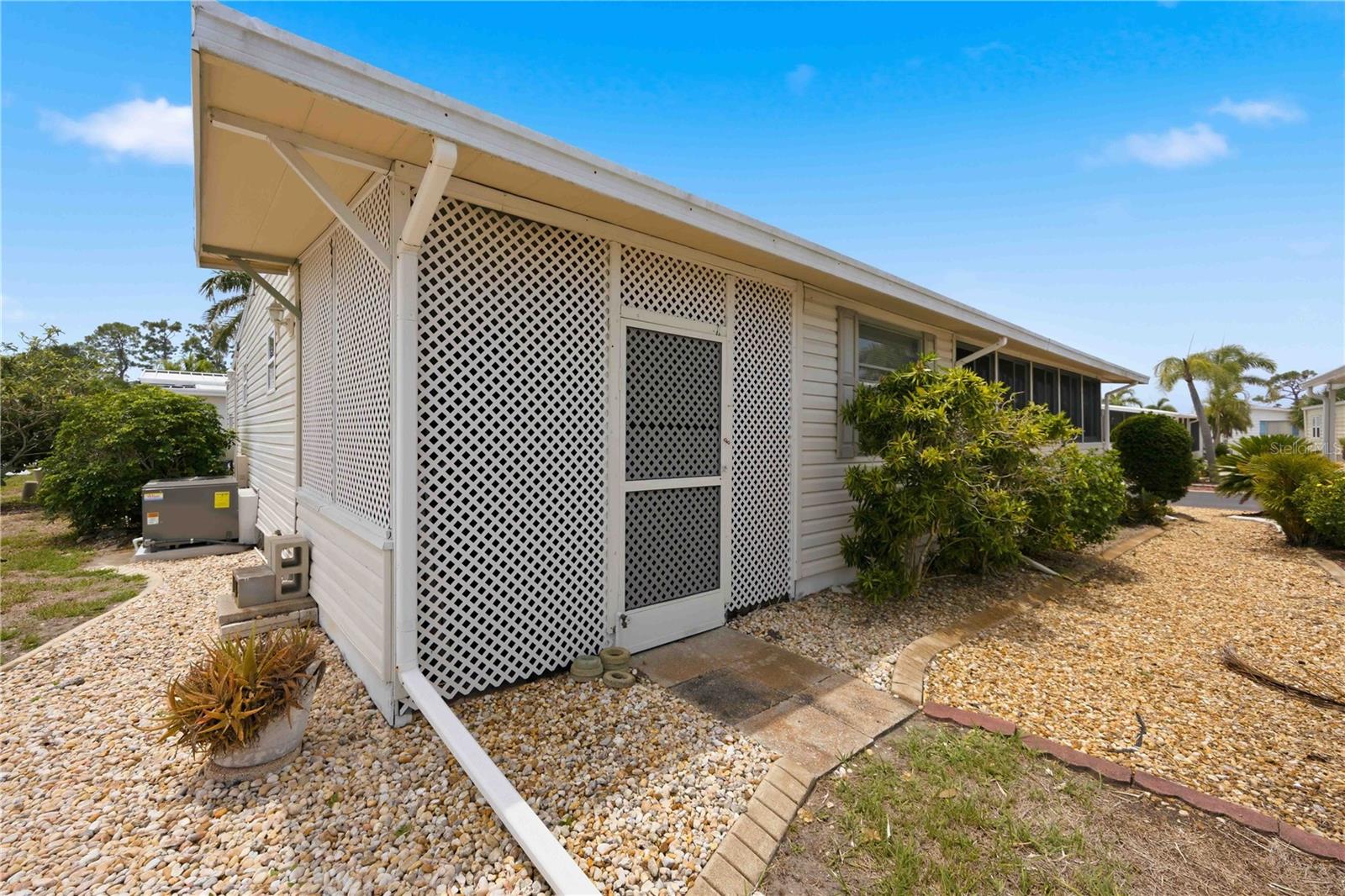 ALAMEDA ISLES - Residential