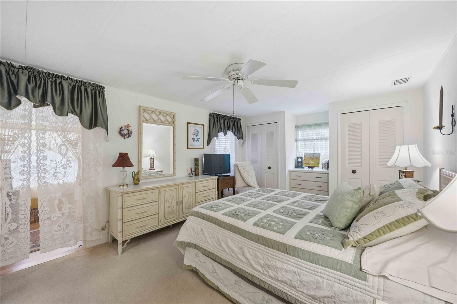 ALAMEDA ISLES - Residential