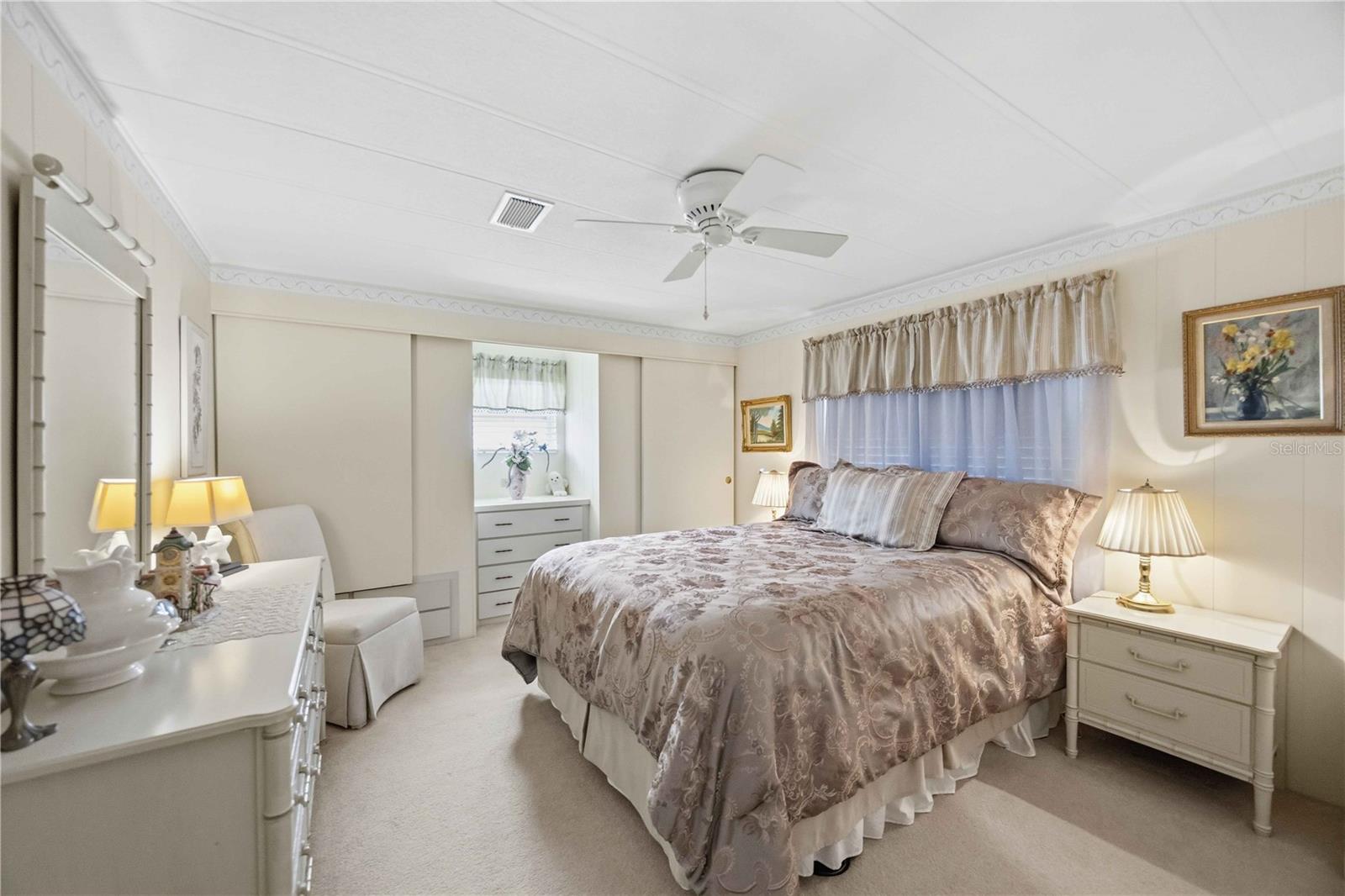 ALAMEDA ISLES - Residential