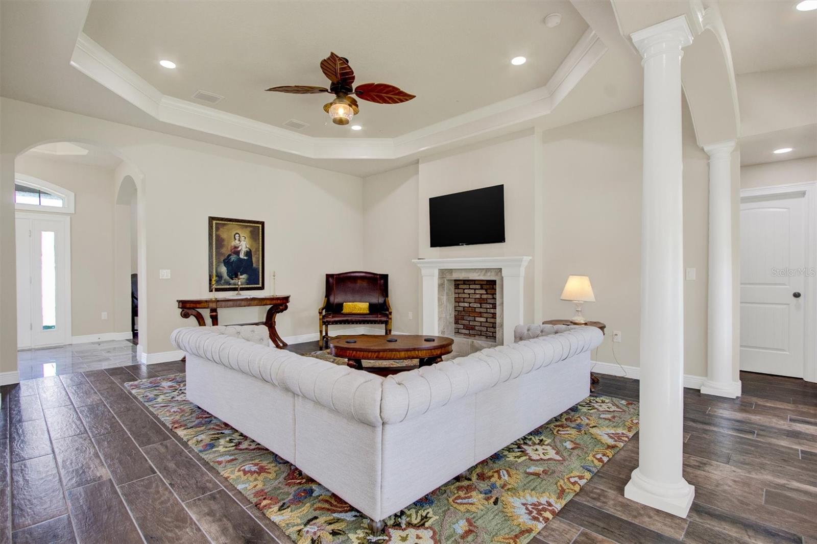 WHISP OAKS ESTATE PH 5-B - Residential Lease