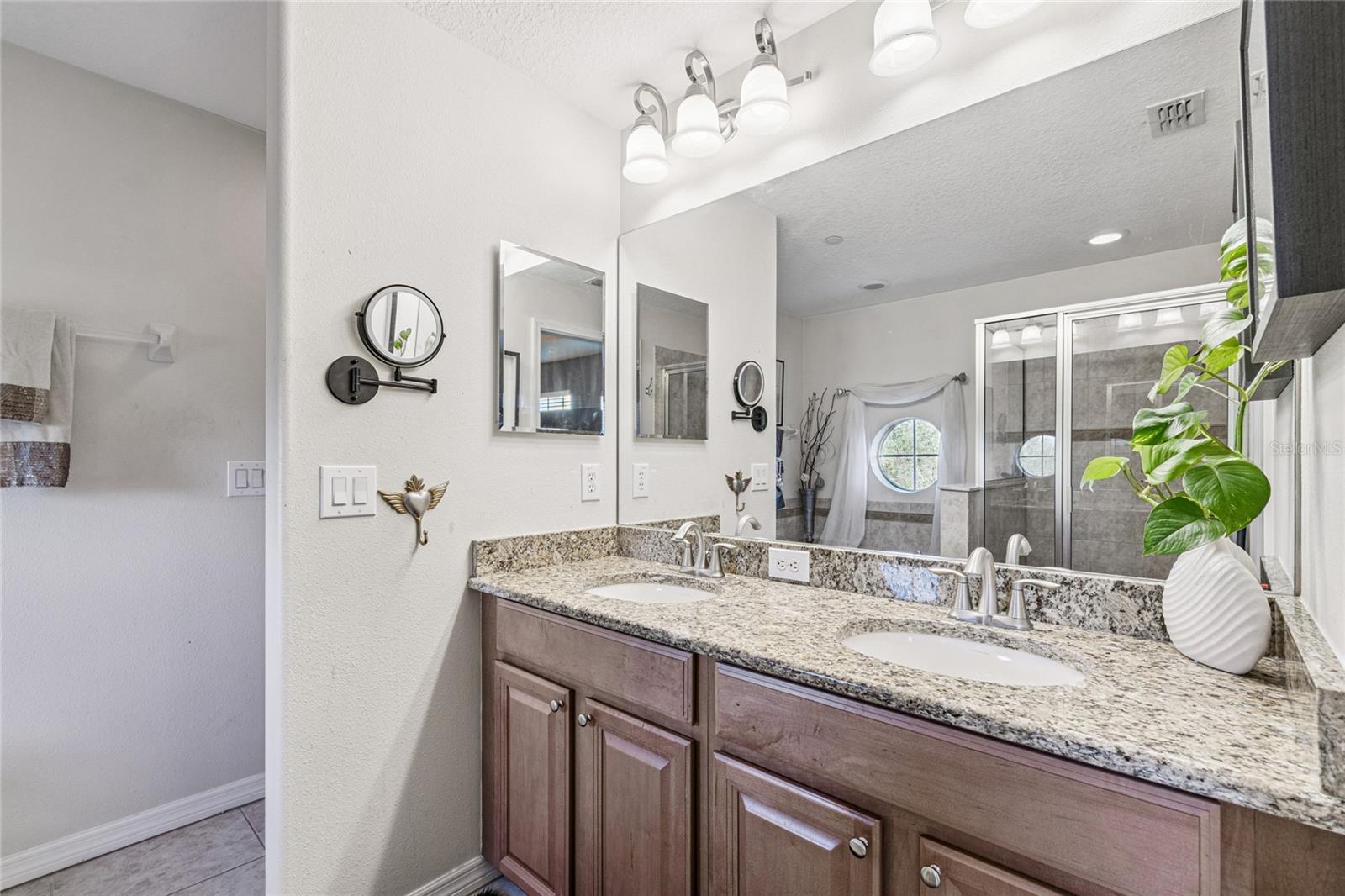 ARBOR GREENE TWNHMS REP - Residential