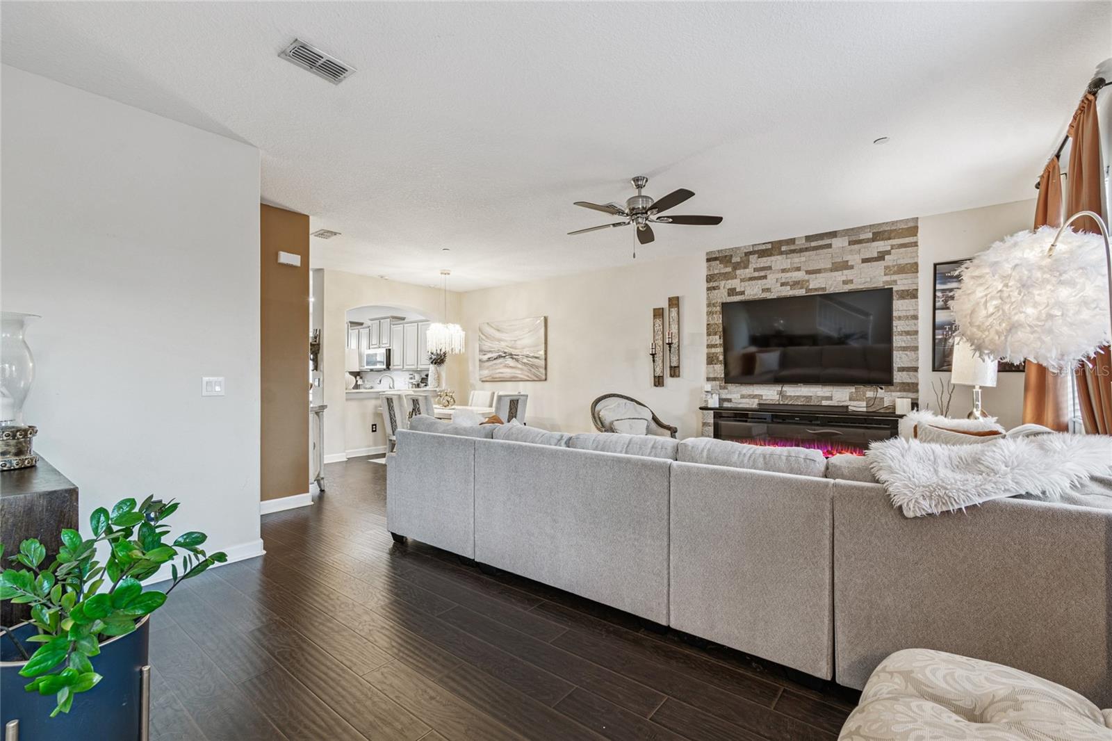 ARBOR GREENE TWNHMS REP - Residential