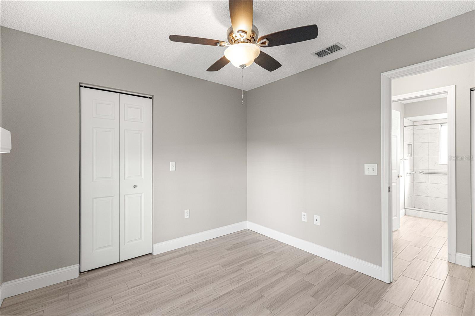 OCALA PALMS UN I - Residential