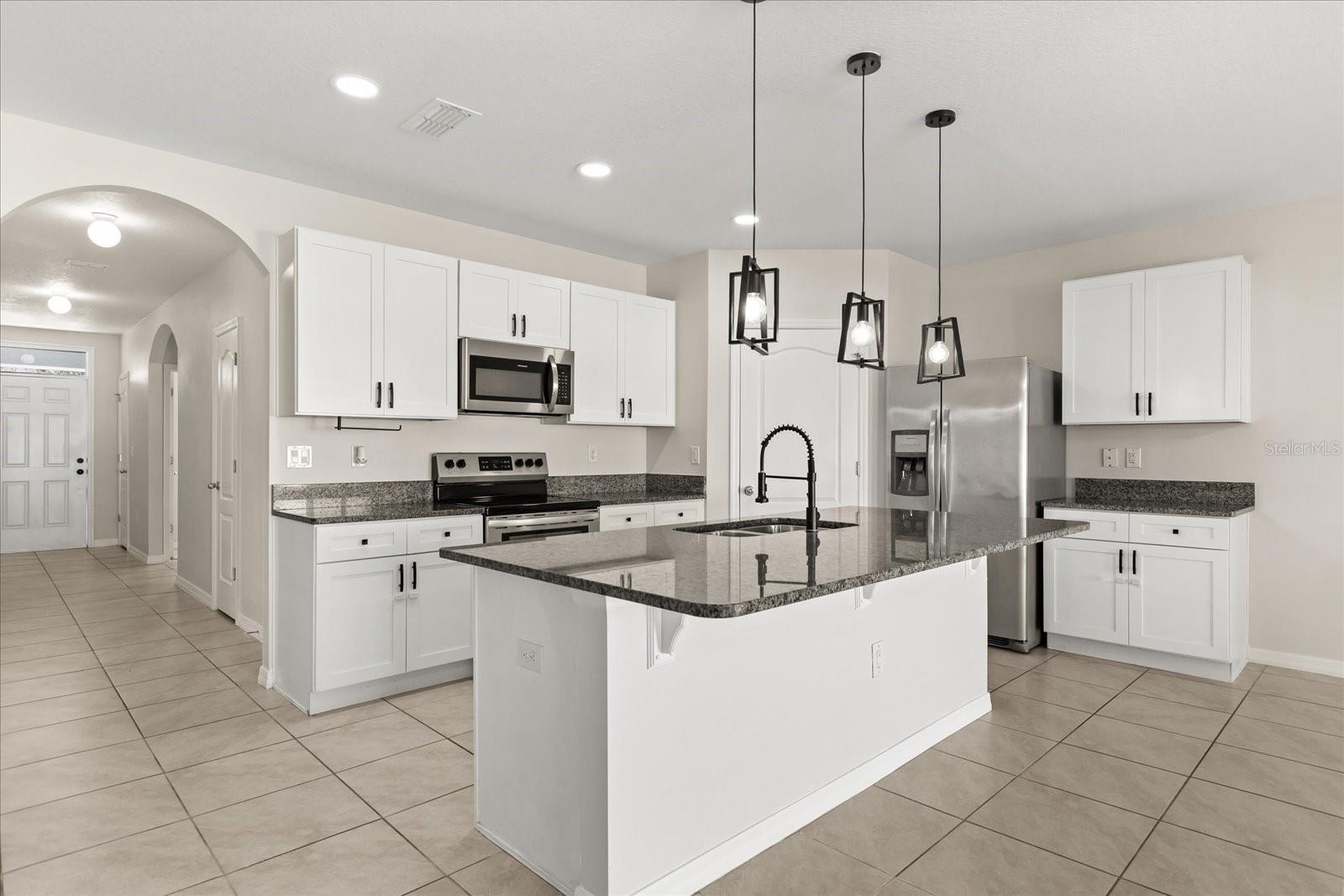 CANOPY WALK PH 1 - Residential